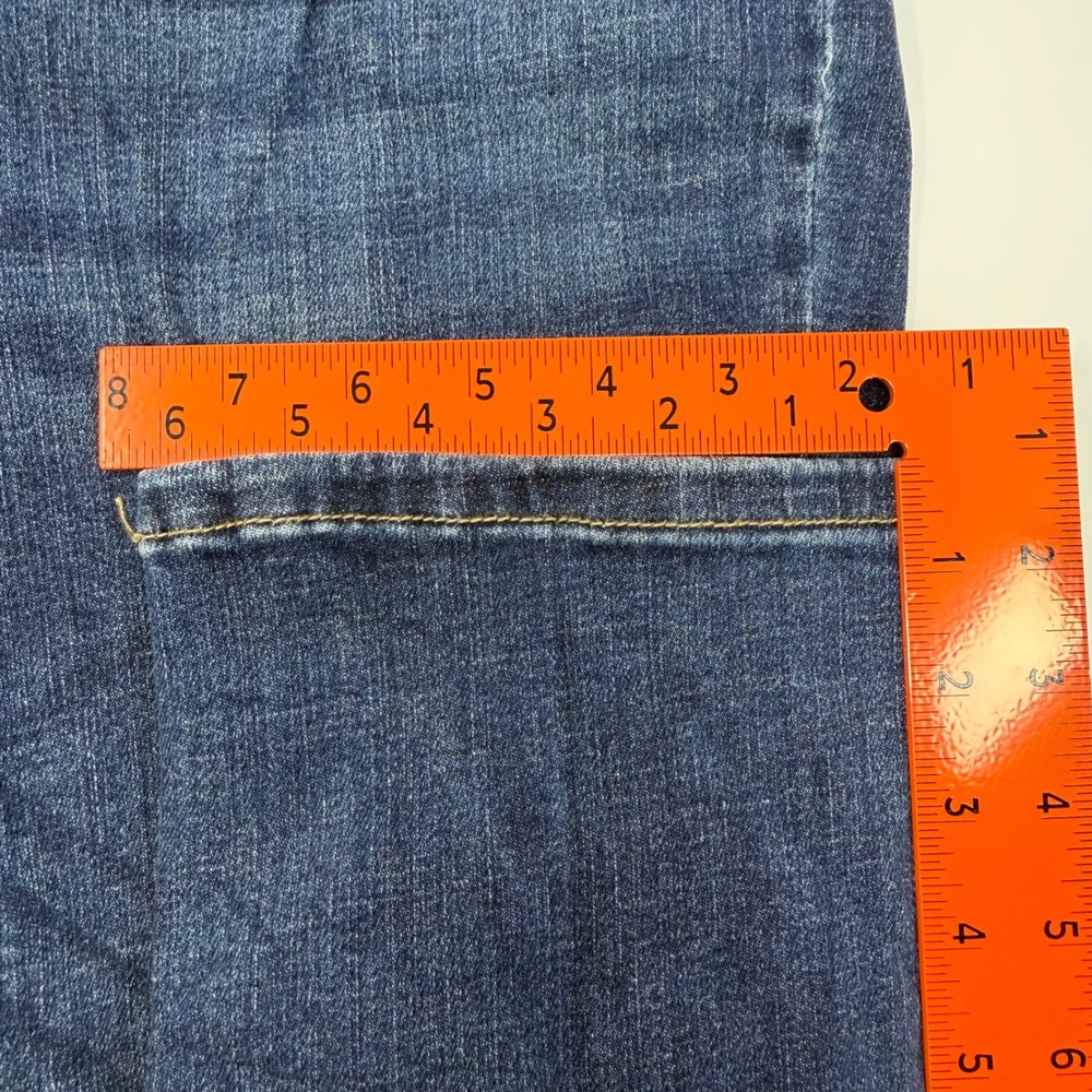 Judy Blue Capri Fit Distressed Medium Wash Denim Jeans JB88211 Size 9/29 - Picture 8 of 14